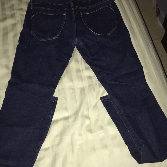 High Quality Earnest Sewn Denim Jeans - Picture 3 of 5